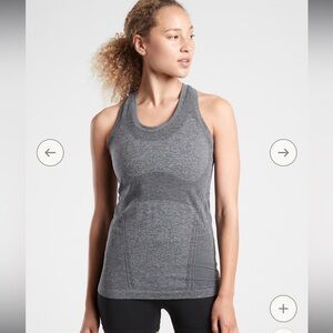 Athleta Momentum Workout Activewear Top in Gray